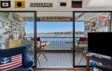 41 Wharf Path unit 41, Marblehead, MA 01945 - photo 6