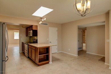 9442 E Lorain Place, Tucson, AZ 85710