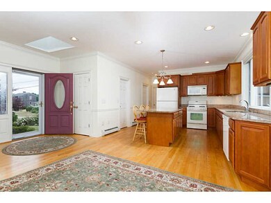 34 Starfish Dr, Narragansett, RI 02882 - photo 5