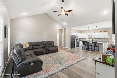 135 Briar Hill, Taylorsville, KY 40071 - photo 4