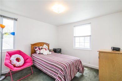 2nd bedroom.