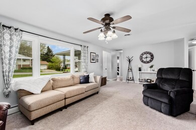 145 Hillcrest Dr, Circleville, OH 43113 - photo 6