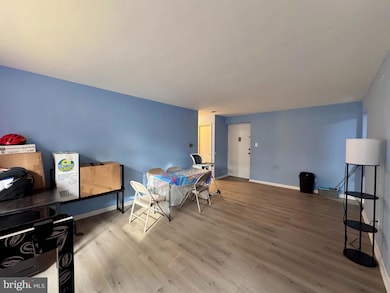 750 S Dickerson St unit 103, Arlington, VA 22204 - photo 6