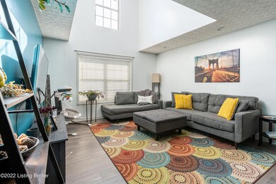 8537 Grand Neptune Dr unit 2001, Louisville, KY 40228 - photo 4