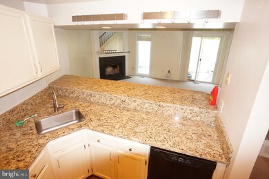 11926 Redtree Way, Reston, VA 20194 - photo 2