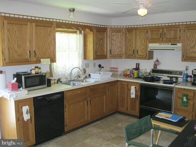 20 Robin Cir unit 37, Gettysburg, PA 17325 - photo 7