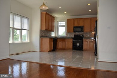 43531 Valleyvista Ln, Chantilly, VA 20152 - photo 2