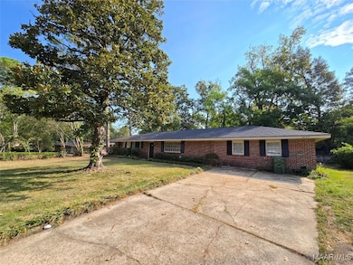 1829 Hill Hedge Dr, Montgomery, AL 36106 - photo 3