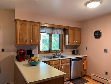 9 Deeplawn Ct, Ludlow, VT 05149 - photo 7