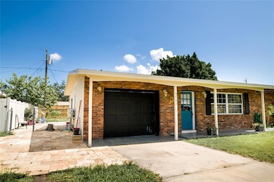 2106 25th Ave W, Bradenton, FL 34205 - photo 3