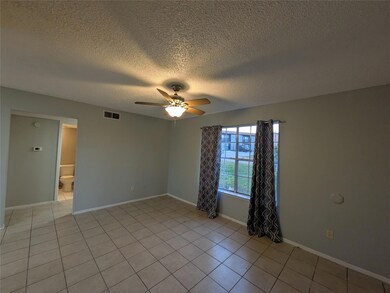 8038 Cambridge Cir unit A, White Settlement, TX 76108 - photo 3