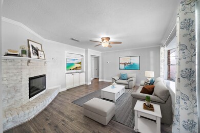 4422 Peridot Ln, Friendswood, TX 77546 - photo 5