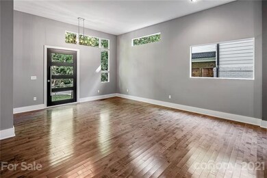 720 Ellsworth Rd, Charlotte, NC 28211 - photo 6
