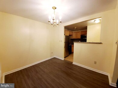 116 Daimler Dr unit 13, Capitol Heights, MD 20743 - photo 5