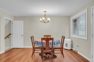 665 Robbins Ave unit 4, Dracut, MA 01826 - photo 6