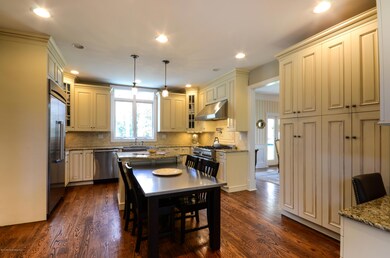 Gourmet Kitchen