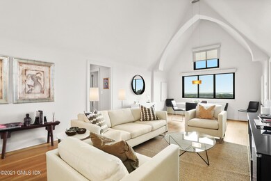 Greenwich Lodge unit 6C, Greenwich, CT 06830 - photo 3