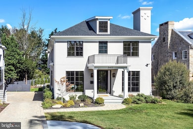 3417 Cummings Ln, Martin's Additions, MD 20815 - photo 2