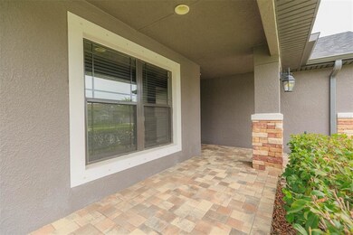 COVERED FRONT PORCH