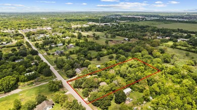 7711 Lester St, Pearland, TX 77584 - photo 2