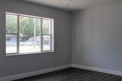 Livingroom looking from kitchen doorway. Large pic