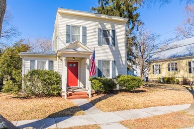 429 2nd St, West Point, VA 23181 - photo 2