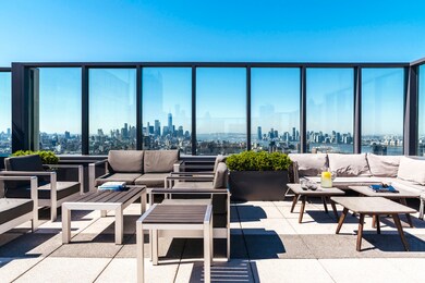 315 W 33rd St unit 19N, New York, NY 10001 - photo 7