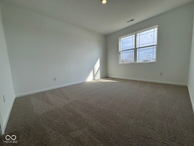 885 Saddlebrook Farms Blvd, Whiteland, IN 46184 - photo 5