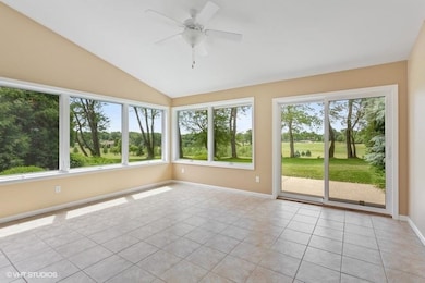 2998 W Palmer Ave, La Porte, IN 46350 - photo 6