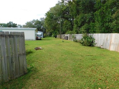 5835 Arapaho Ct, Zephyrhills, FL 33542 - photo 7