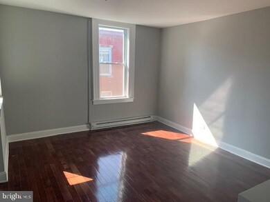 1413 S 23rd St unit 2, Philadelphia, PA 19146 - photo 3