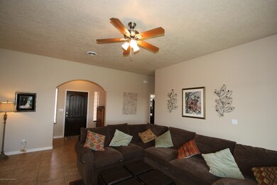 6427 Castle Rock Cir, Farmington, NM 87402 - photo 5