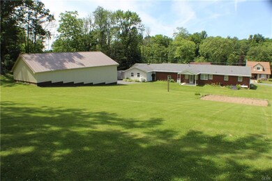 660 S Summit Rd, Bath, PA 18014 - photo 6