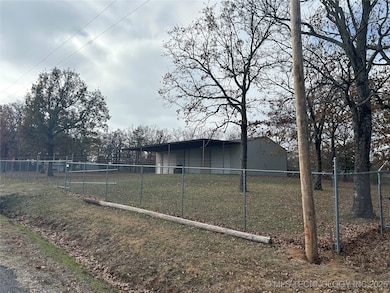 2655 Bristow Point Rd, McAlester, OK 74430 - photo 2