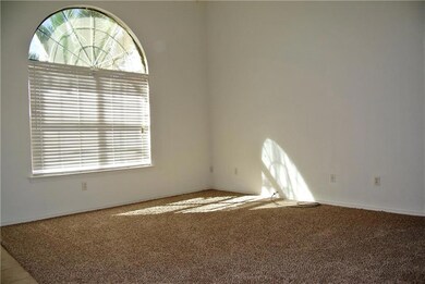 504 Katherine Dr, Horizon City, TX 79928 - photo 2