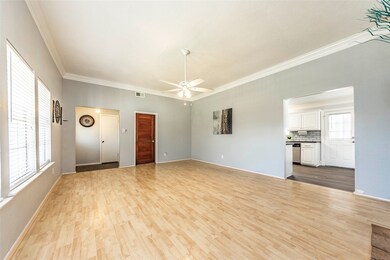 7949 Dixie Dr, Houston, TX 77087 - photo 4