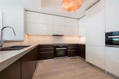 Tao Sawgrass unit 2708S, Plantation, FL 33323 - photo 2