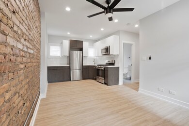 7740 N Eastlake Terrace unit 2W, Chicago, IL 60626 - photo 4