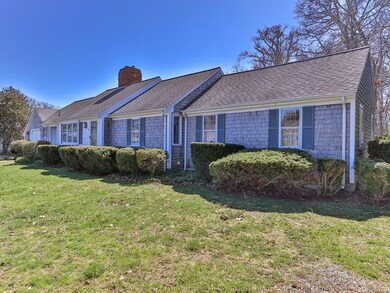 29 Pheasant Cove Cir, Yarmouth Port, MA 02675 - photo 2