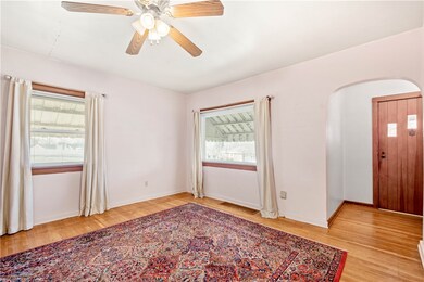 1937 Broadview Place, Aliquippa, PA 15001 - photo 3