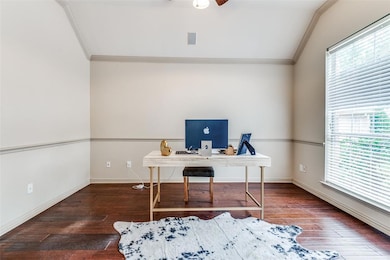 8909 Thornway Dr, North Richland Hills, TX 76182 - photo 5