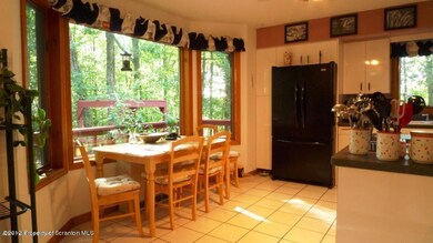 142 Buck Ridge Dr, Drums, PA 18222 - photo 3