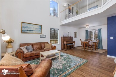 07-Living Room 20230405-DW-4773