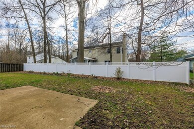 870 Robinwood Ave, Sheffield Lake, OH 44054 - photo 6