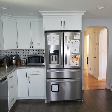 59 Lancaster Rd, Arlington, MA 02476 - photo 2