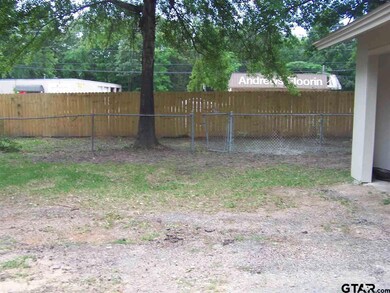 2811 2811 Lisa Ln, Tyler, TX 75701 - photo 4