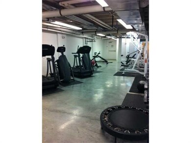 8101 Biscayne Bl unit R-617, Miami, FL 4 - photo 7