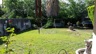 Massive rear yard 