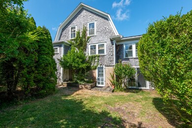 32A&B W Chester St, Nantucket, MA 02554 - photo 4
