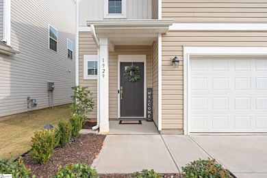 1929 Landrow Ln, Boiling Springs, SC 29316 - photo 3